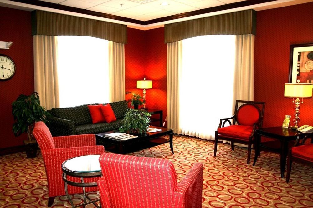 Hampton By Hilton Lincoln Hotel Interior photo