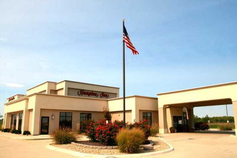 Hampton By Hilton Lincoln Hotel Exterior photo